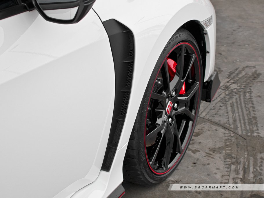 https://i.i-sgcm.com/new_cars/cars/12168/12168_g28