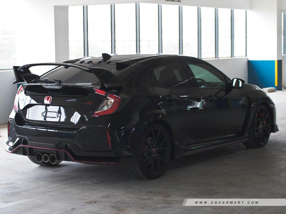 https://i.i-sgcm.com/new_cars/cars/12168/12168_g2