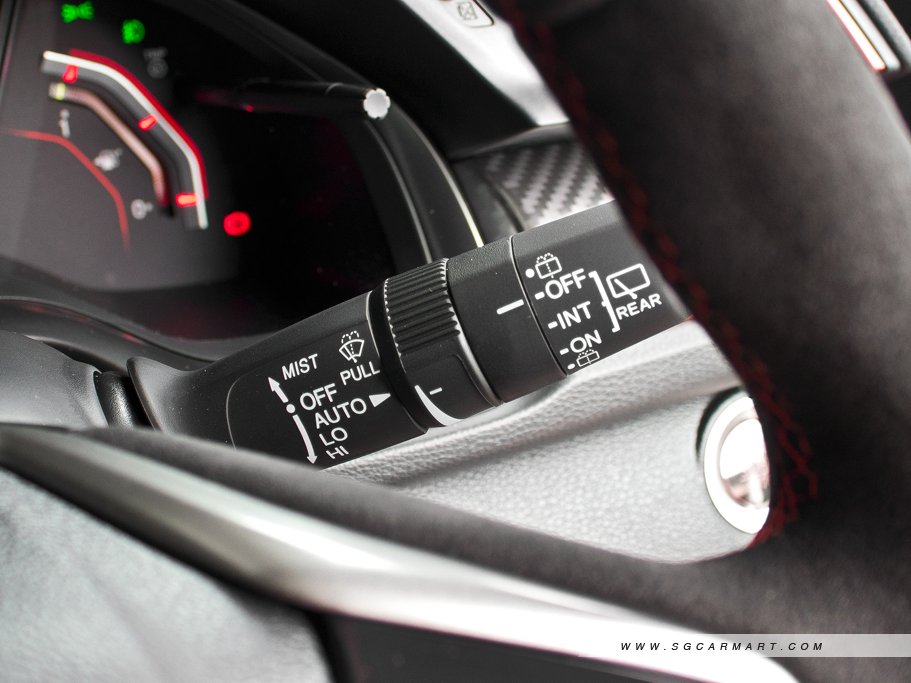 https://i.i-sgcm.com/new_cars/cars/12168/12168_g37