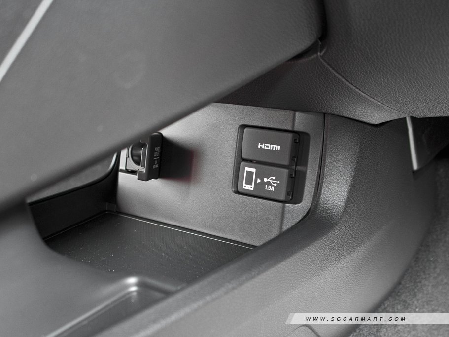 https://i.i-sgcm.com/new_cars/cars/12168/12168_g45