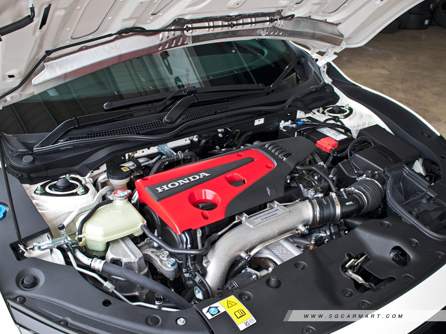 https://i.i-sgcm.com/new_cars/cars/12168/12168_g55