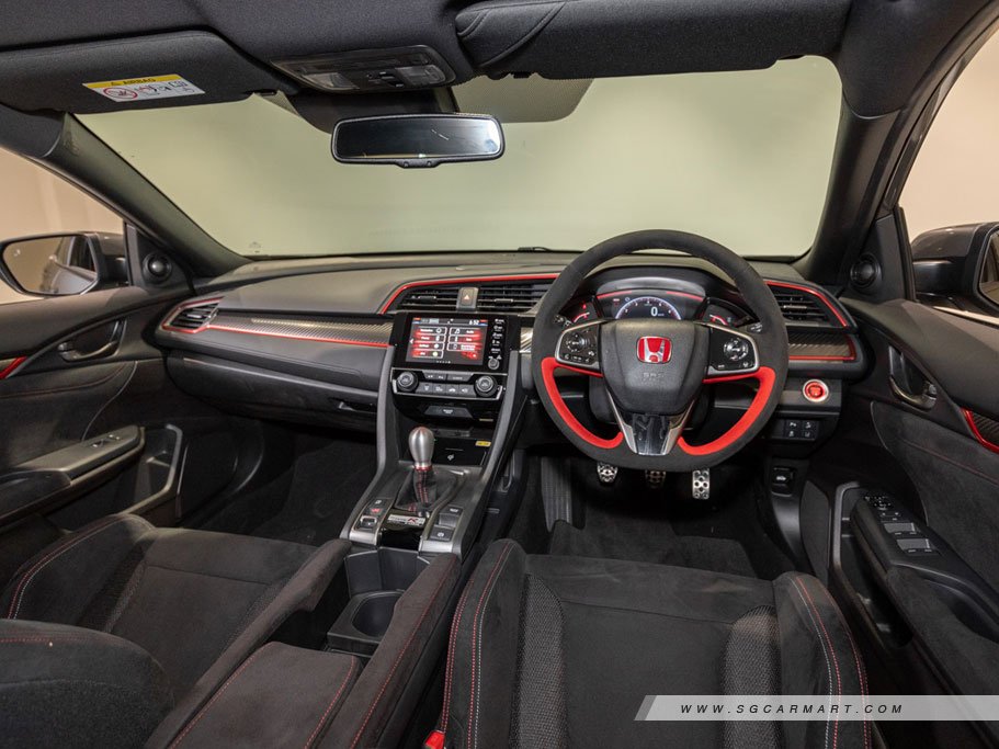 https://i.i-sgcm.com/new_cars/cars/12168/12168_g66
