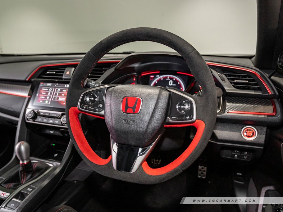 https://i.i-sgcm.com/new_cars/cars/12168/12168_g68