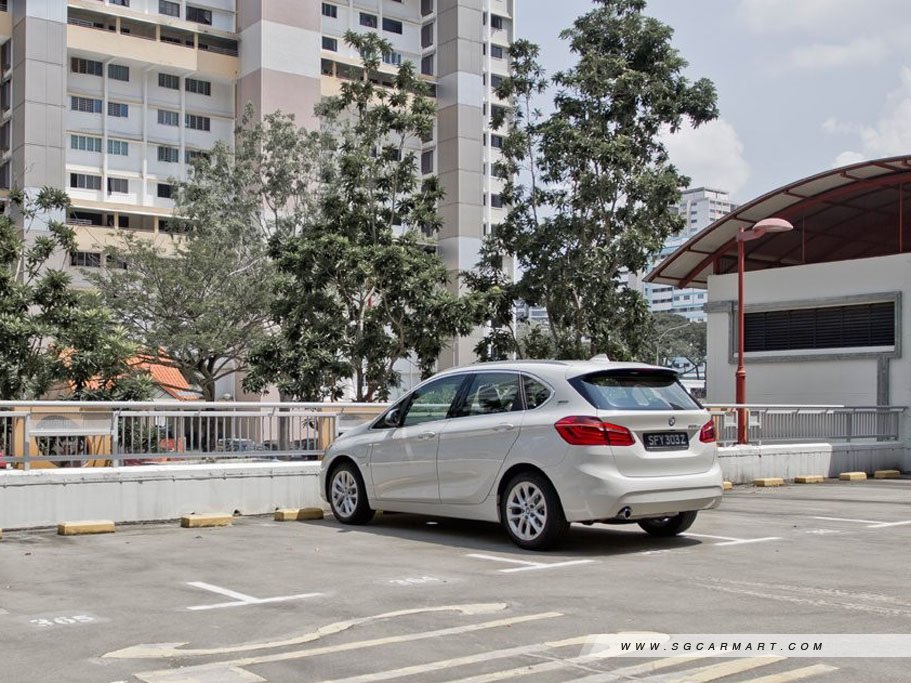https://i.i-sgcm.com/new_cars/cars/12171/12171_g16