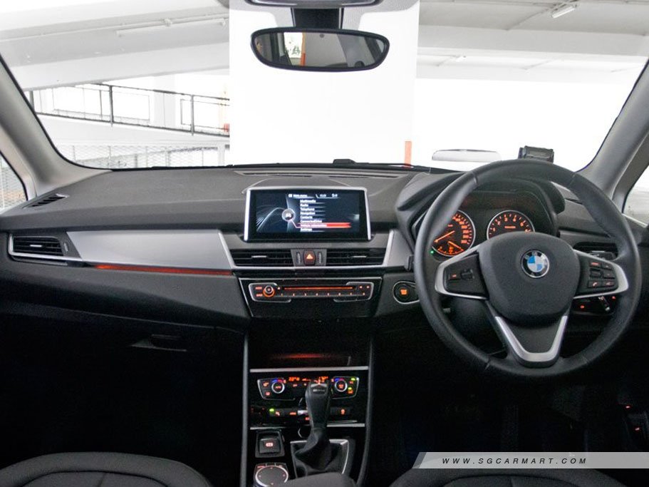 https://i.i-sgcm.com/new_cars/cars/12171/12171_g22