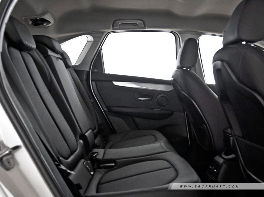 https://i.i-sgcm.com/new_cars/cars/12171/12171_g34