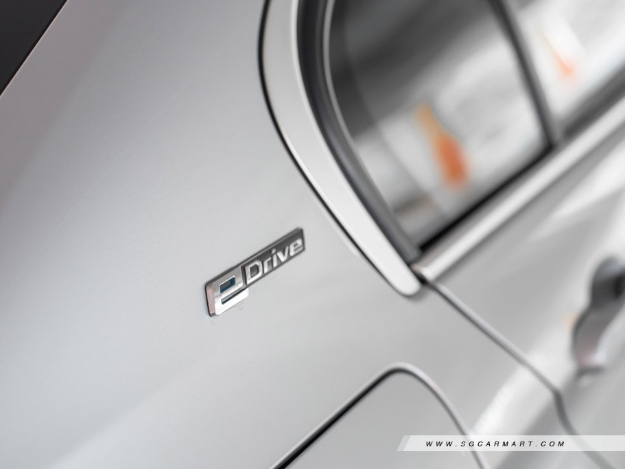 https://i.i-sgcm.com/new_cars/cars/12172/12172_g14
