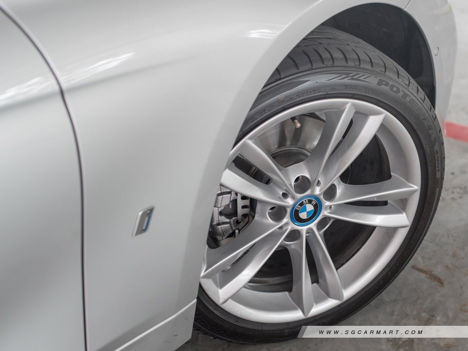 https://i.i-sgcm.com/new_cars/cars/12172/12172_g16