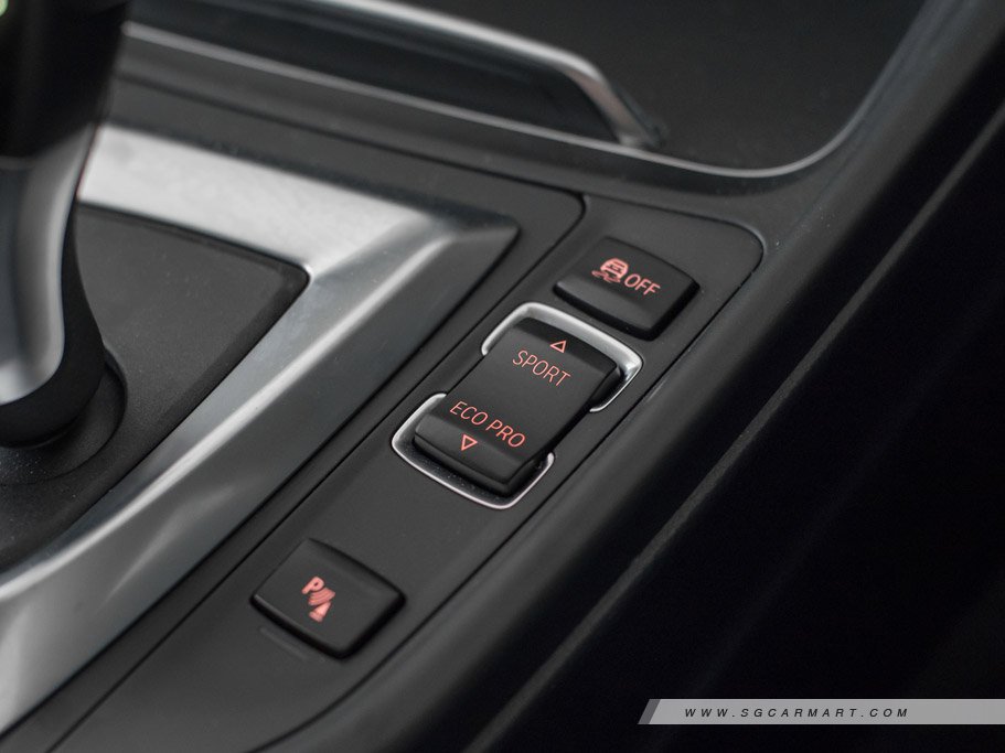 https://i.i-sgcm.com/new_cars/cars/12172/12172_g29