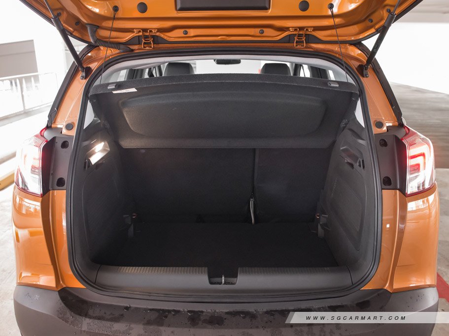https://i.i-sgcm.com/new_cars/cars/12177/12177_g37