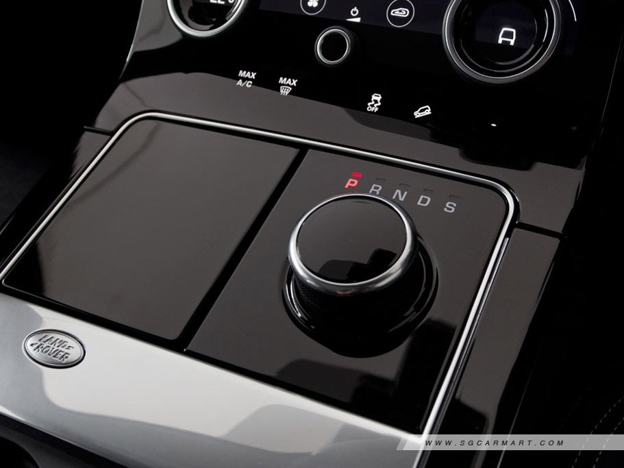 https://i.i-sgcm.com/new_cars/cars/12179/12179_g56