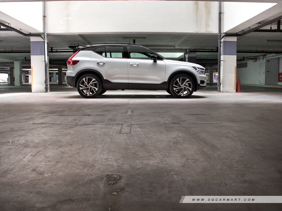https://i.i-sgcm.com/new_cars/cars/12180/12180_g18