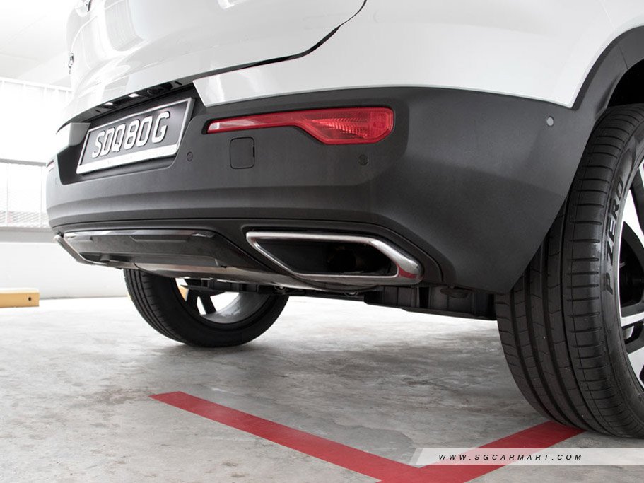 https://i.i-sgcm.com/new_cars/cars/12180/12180_g23