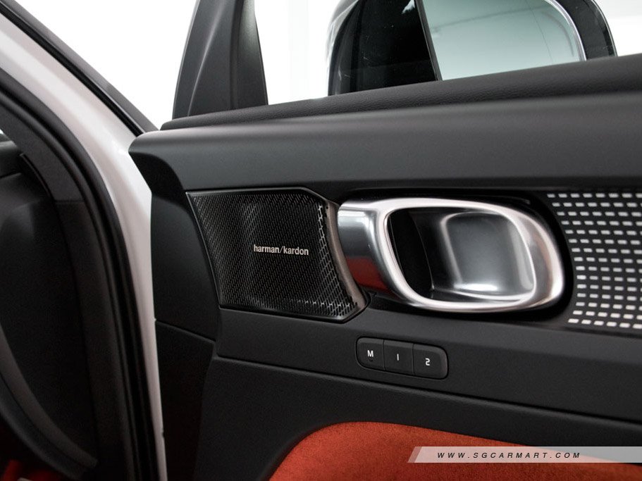 https://i.i-sgcm.com/new_cars/cars/12180/12180_g29