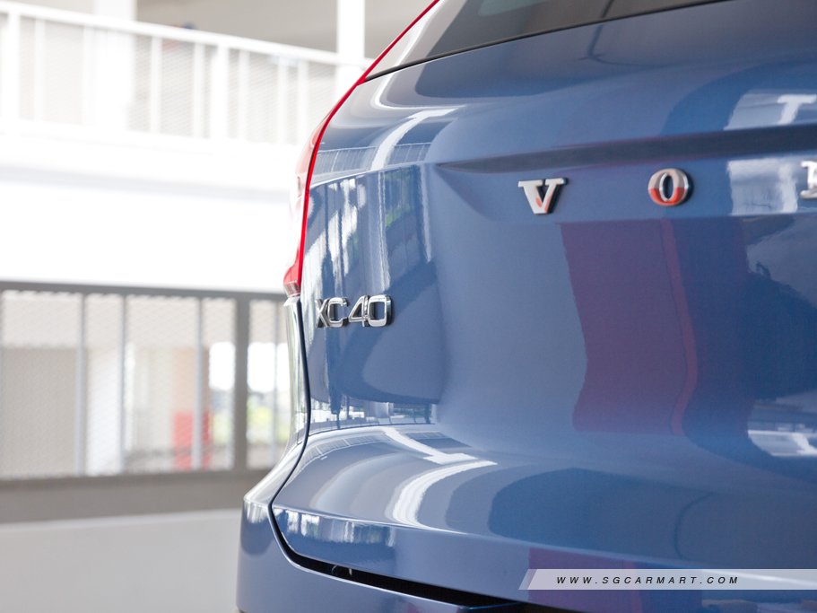 https://i.i-sgcm.com/new_cars/cars/12180/12180_g55