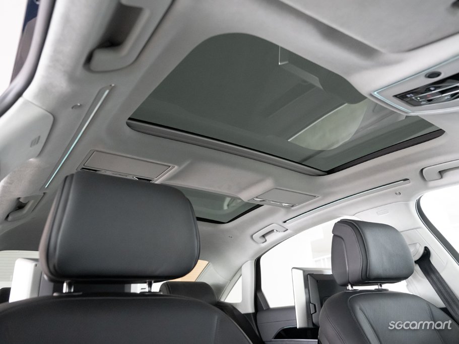https://i.i-sgcm.com/new_cars/cars/12183/12183_g117