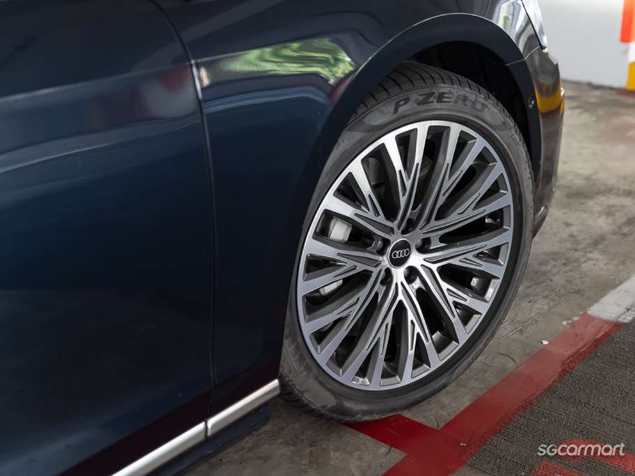 https://i.i-sgcm.com/new_cars/cars/12183/12183_g83