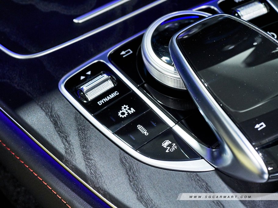 https://i.i-sgcm.com/new_cars/cars/12184/12184_g63
