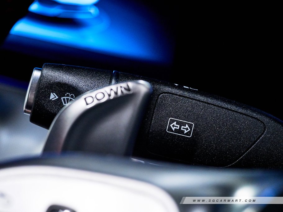 https://i.i-sgcm.com/new_cars/cars/12184/12184_g71