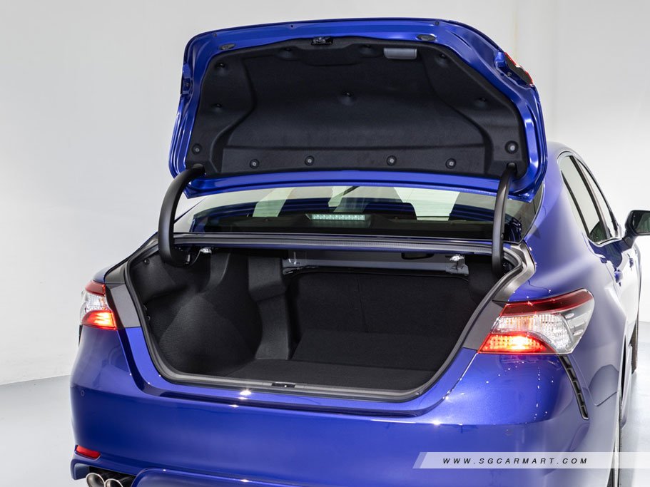 https://i.i-sgcm.com/new_cars/cars/12189/12189_g122