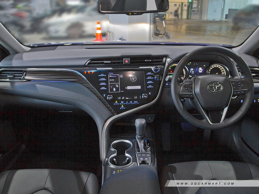 https://i.i-sgcm.com/new_cars/cars/12189/12189_g76