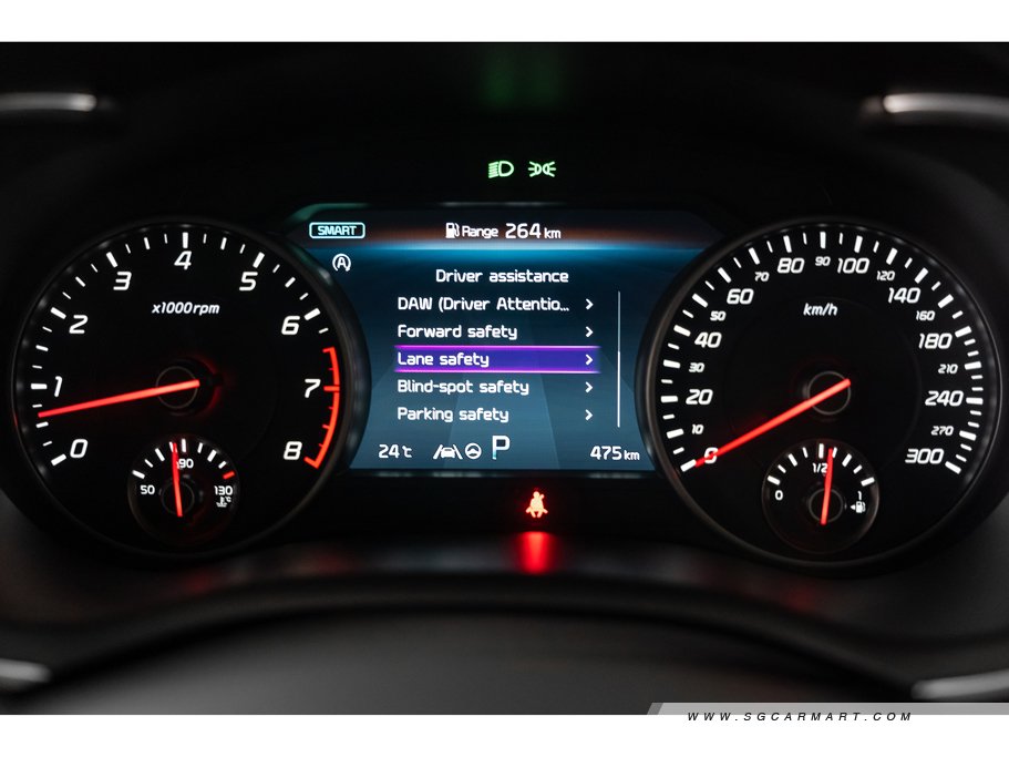 https://i.i-sgcm.com/new_cars/cars/12193/12193_g163