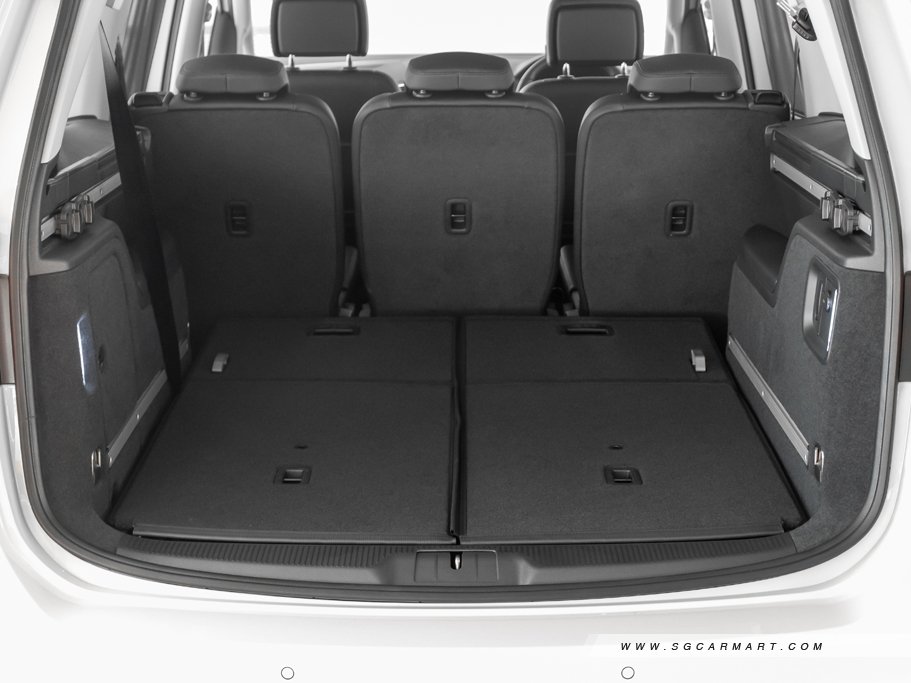 https://i.i-sgcm.com/new_cars/cars/12194/12194_g38