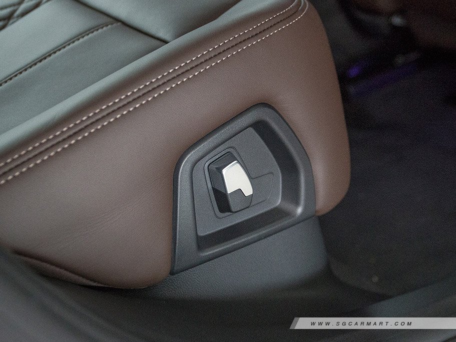 https://i.i-sgcm.com/new_cars/cars/12196/12196_g21