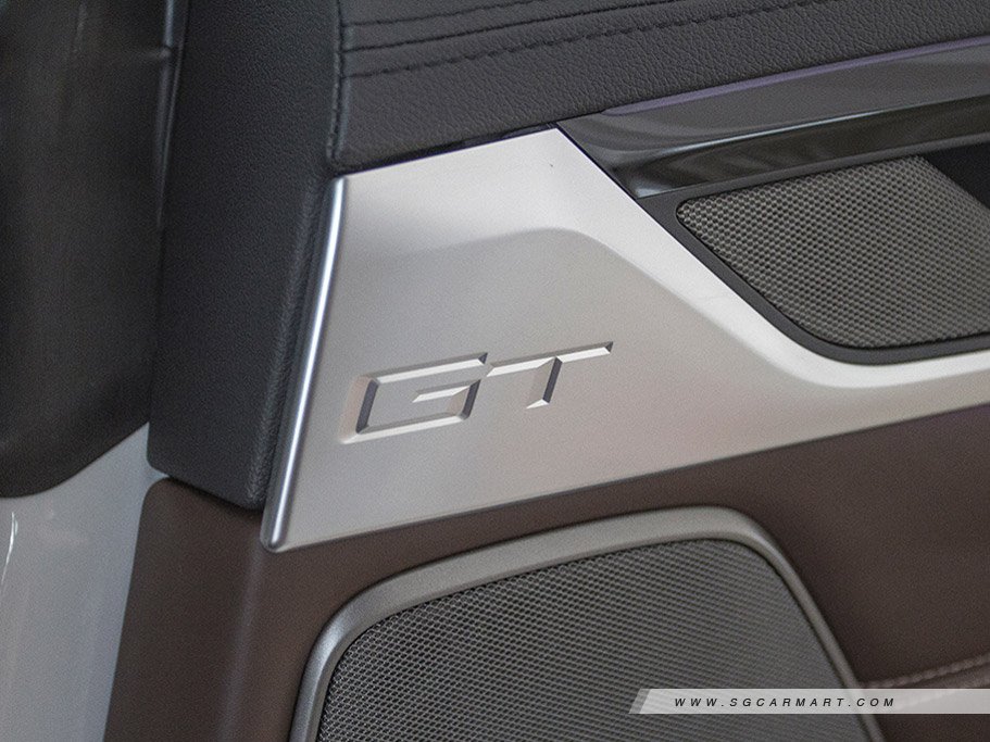 https://i.i-sgcm.com/new_cars/cars/12196/12196_g23