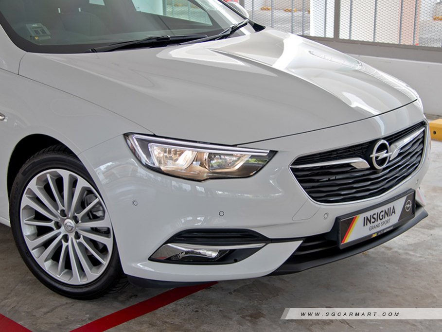 https://i.i-sgcm.com/new_cars/cars/12208/12208_g14