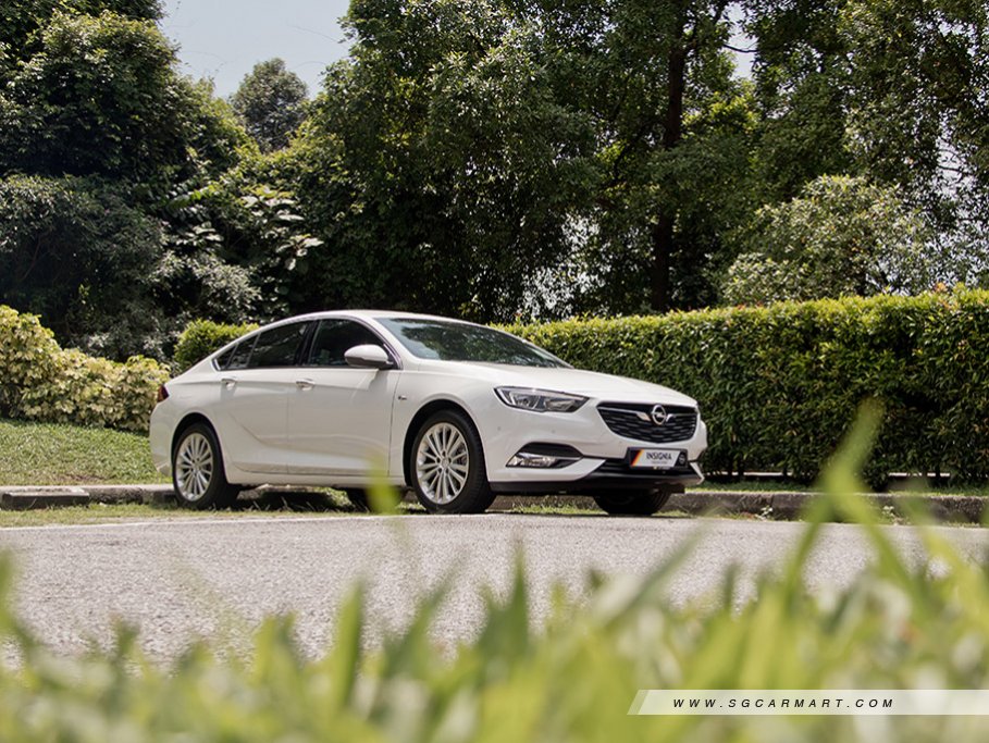 https://i.i-sgcm.com/new_cars/cars/12208/12208_g16