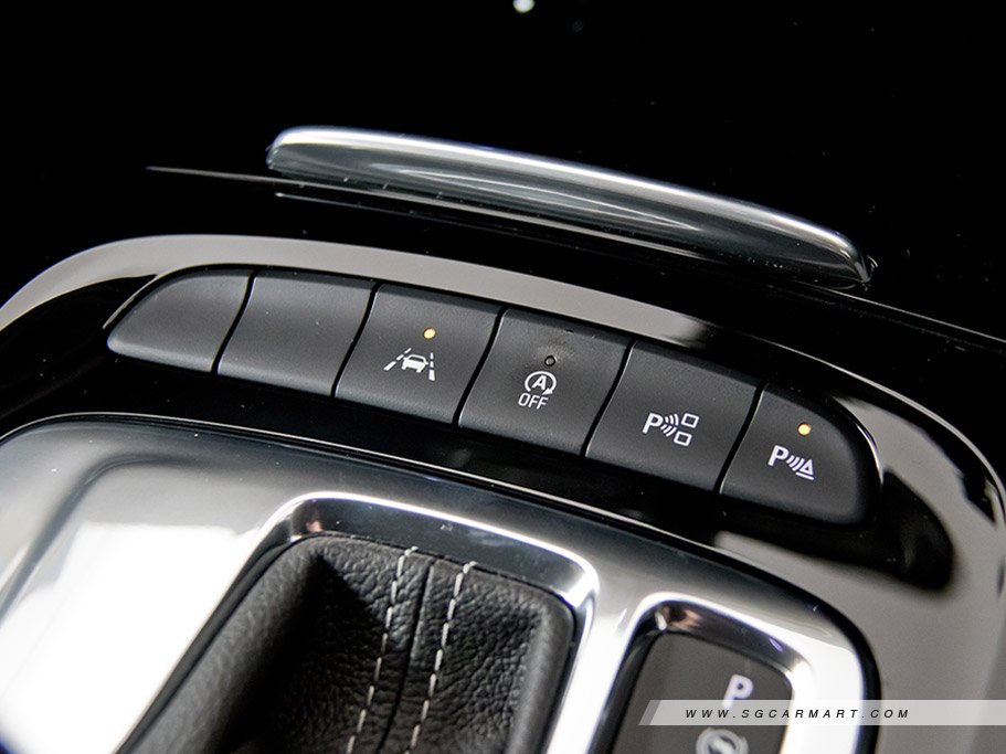 https://i.i-sgcm.com/new_cars/cars/12208/12208_g37