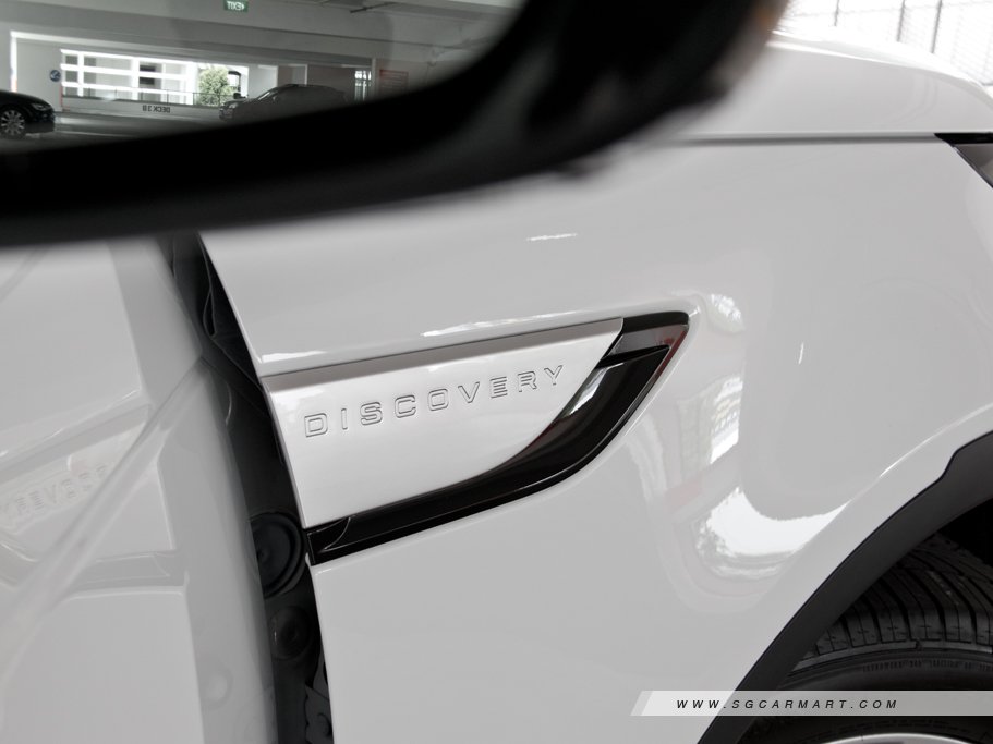 https://i.i-sgcm.com/new_cars/cars/12211/12211_g31