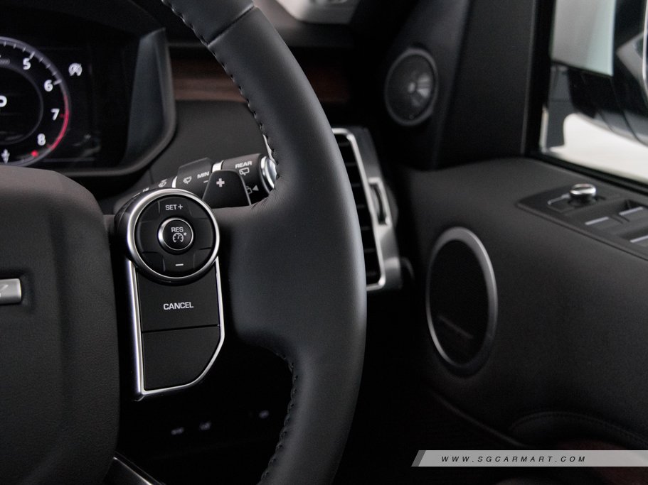 https://i.i-sgcm.com/new_cars/cars/12211/12211_g40