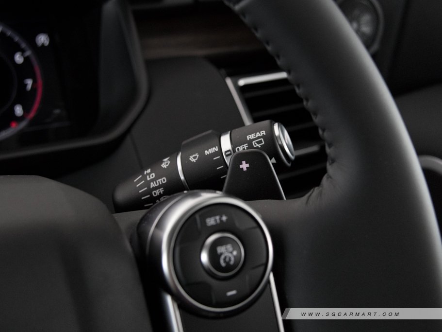 https://i.i-sgcm.com/new_cars/cars/12211/12211_g41
