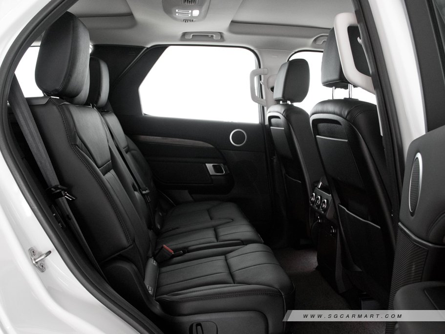 https://i.i-sgcm.com/new_cars/cars/12211/12211_g48