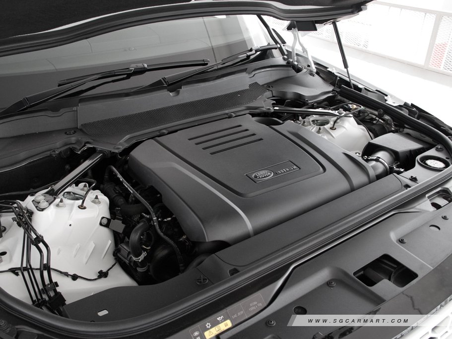 https://i.i-sgcm.com/new_cars/cars/12211/12211_g57