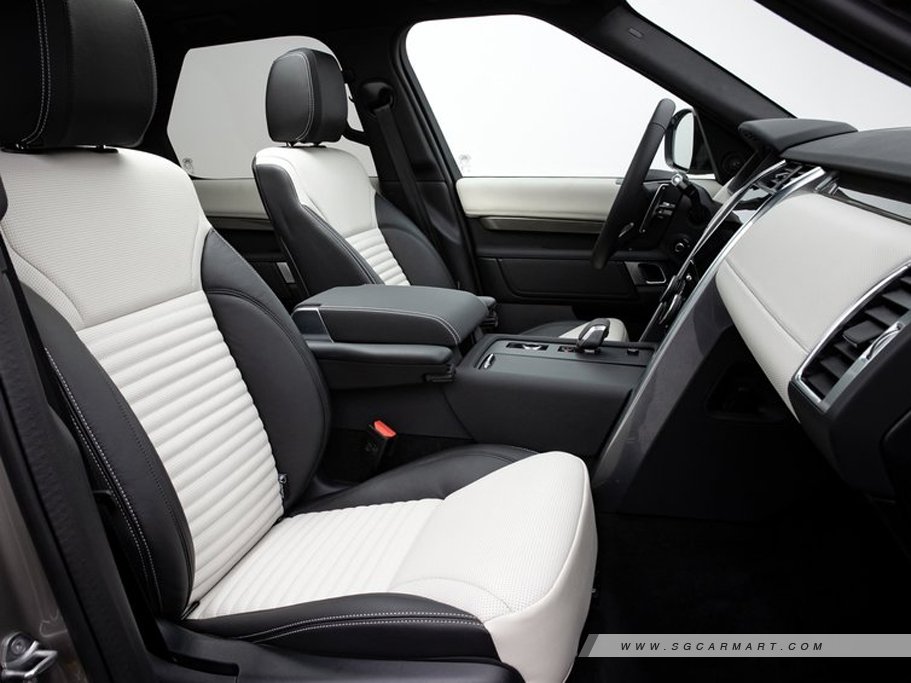 Land Rover Discovery 76