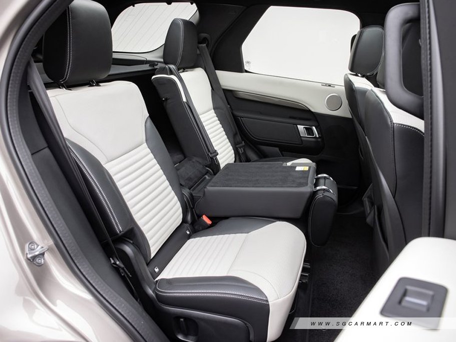 Land Rover Discovery 77