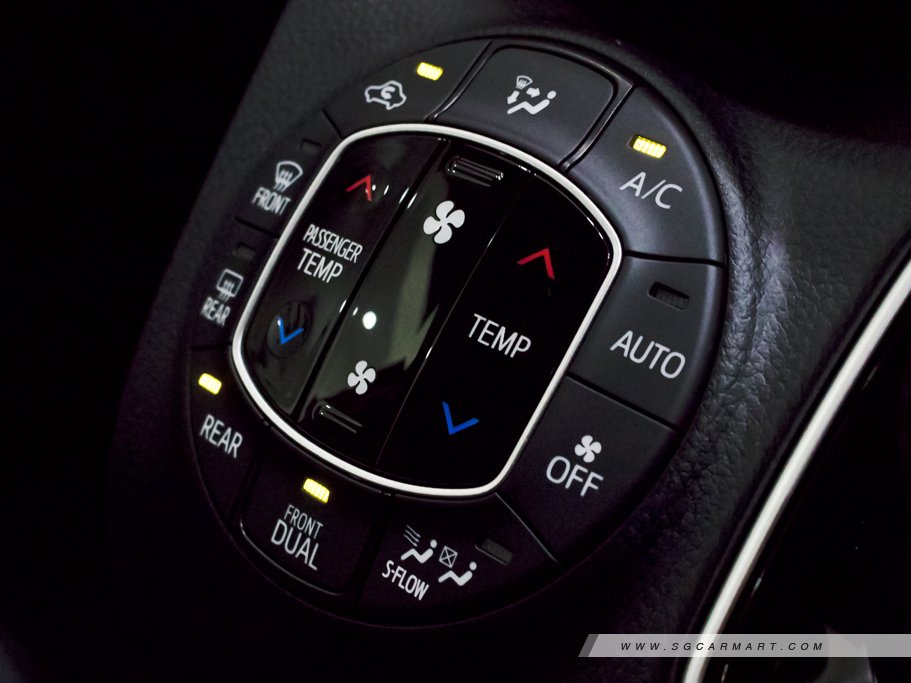https://i.i-sgcm.com/new_cars/cars/12212/12212_g17