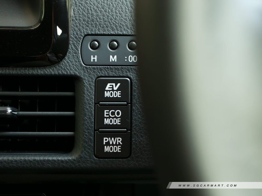 https://i.i-sgcm.com/new_cars/cars/12212/12212_g37