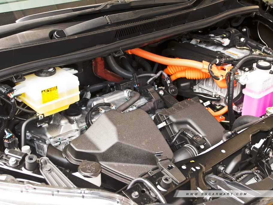 https://i.i-sgcm.com/new_cars/cars/12212/12212_g45