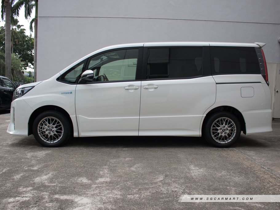https://i.i-sgcm.com/new_cars/cars/12212/12212_g50