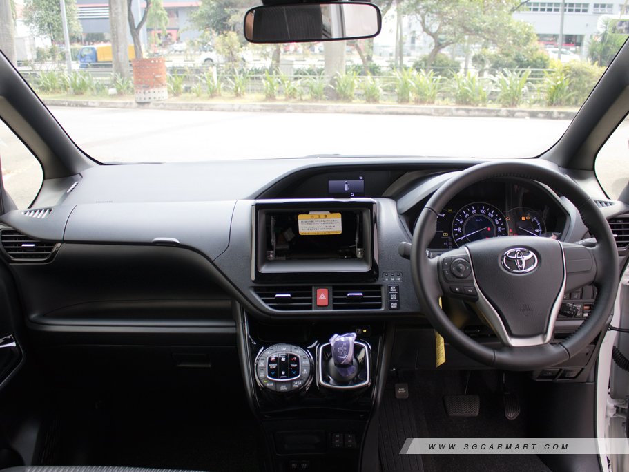 https://i.i-sgcm.com/new_cars/cars/12212/12212_g62