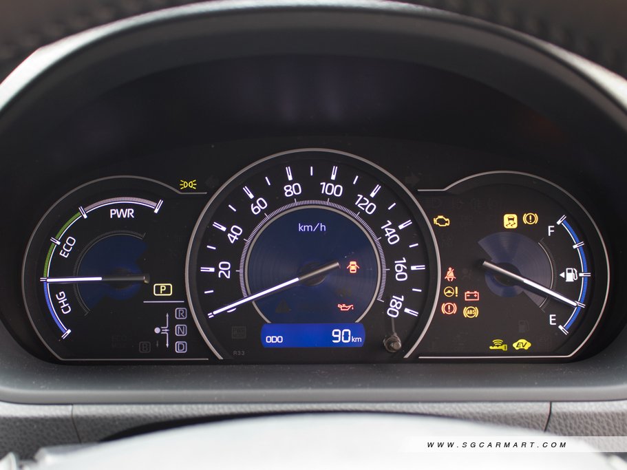 https://i.i-sgcm.com/new_cars/cars/12212/12212_g64
