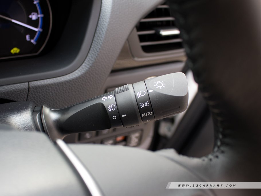 https://i.i-sgcm.com/new_cars/cars/12212/12212_g65