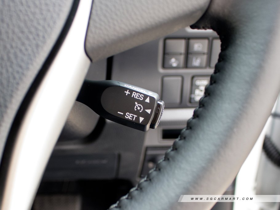 https://i.i-sgcm.com/new_cars/cars/12212/12212_g68