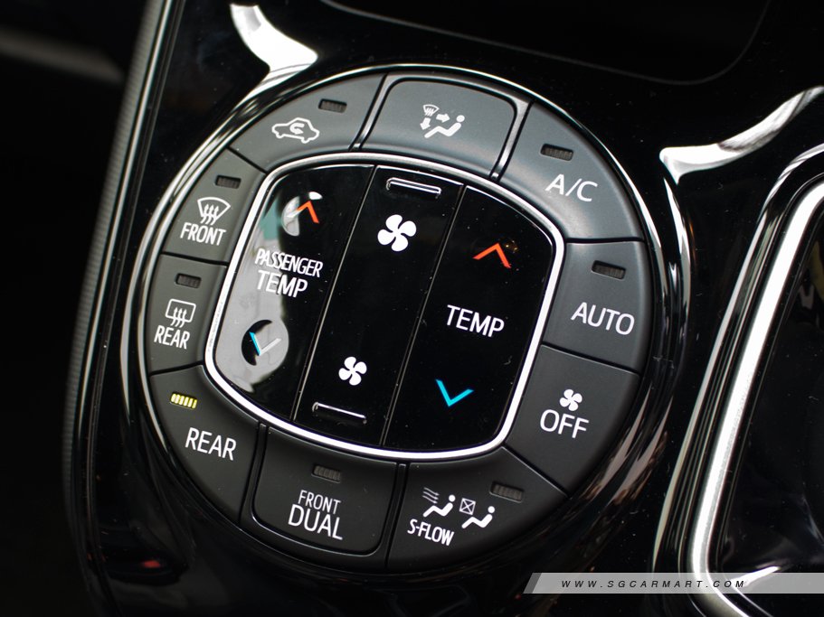 https://i.i-sgcm.com/new_cars/cars/12212/12212_g71