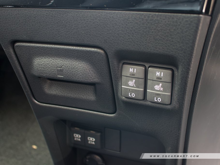 https://i.i-sgcm.com/new_cars/cars/12212/12212_g73