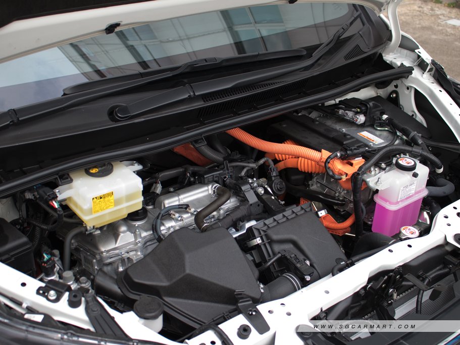 https://i.i-sgcm.com/new_cars/cars/12212/12212_g77